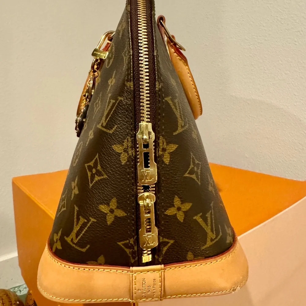 LV ALMA PM Monogram - Picture 7 of 14